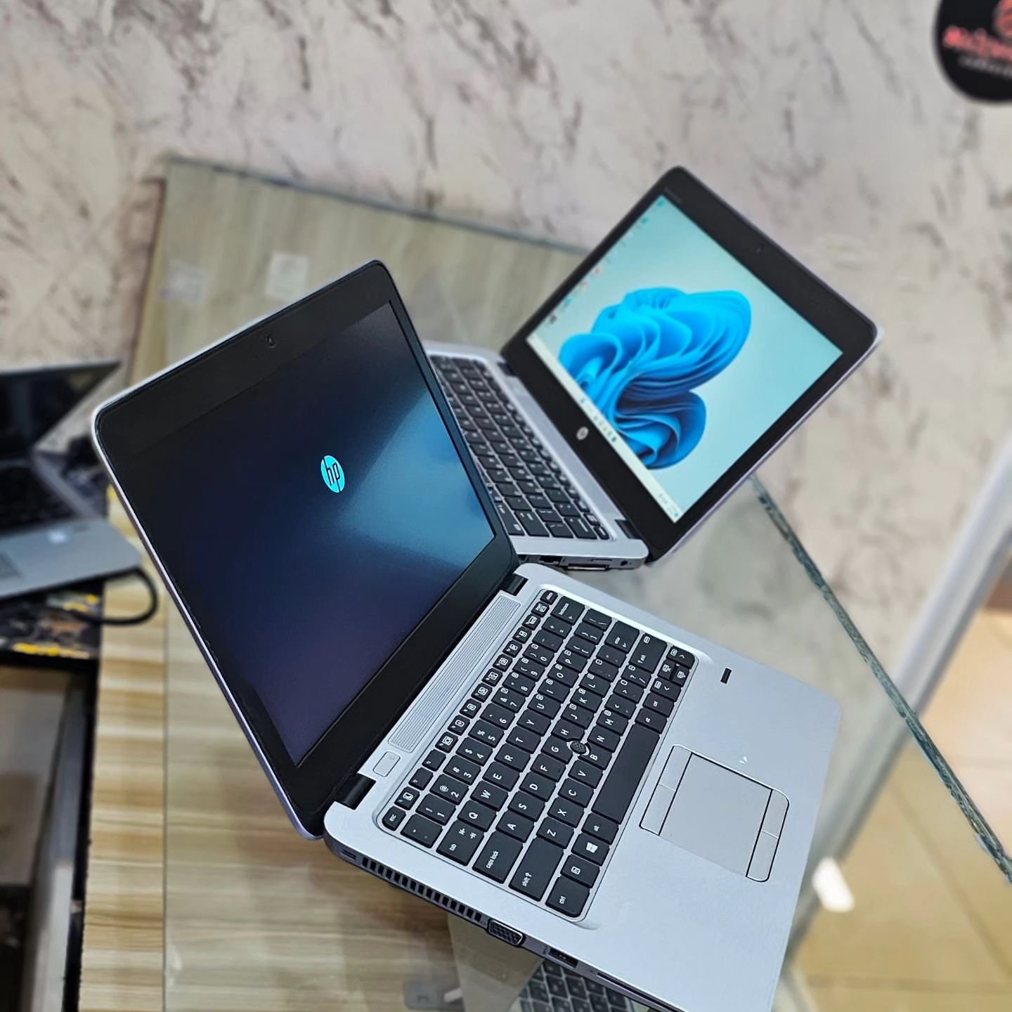 HP EliteBook 840 G3 Laptop 14" HD Display, Intel Core i5-6300U 2.4Ghz, 256GB SSD, 8GB DDR4 RAM, Webcam, WiFi, Windows 10 Pro