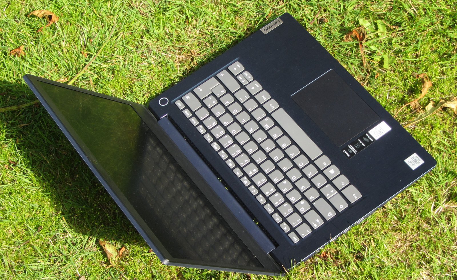 Lenovo IdeaPad 3 14 Core i5 11th Gen, 8GB Ram, 512GB SSD — view 9