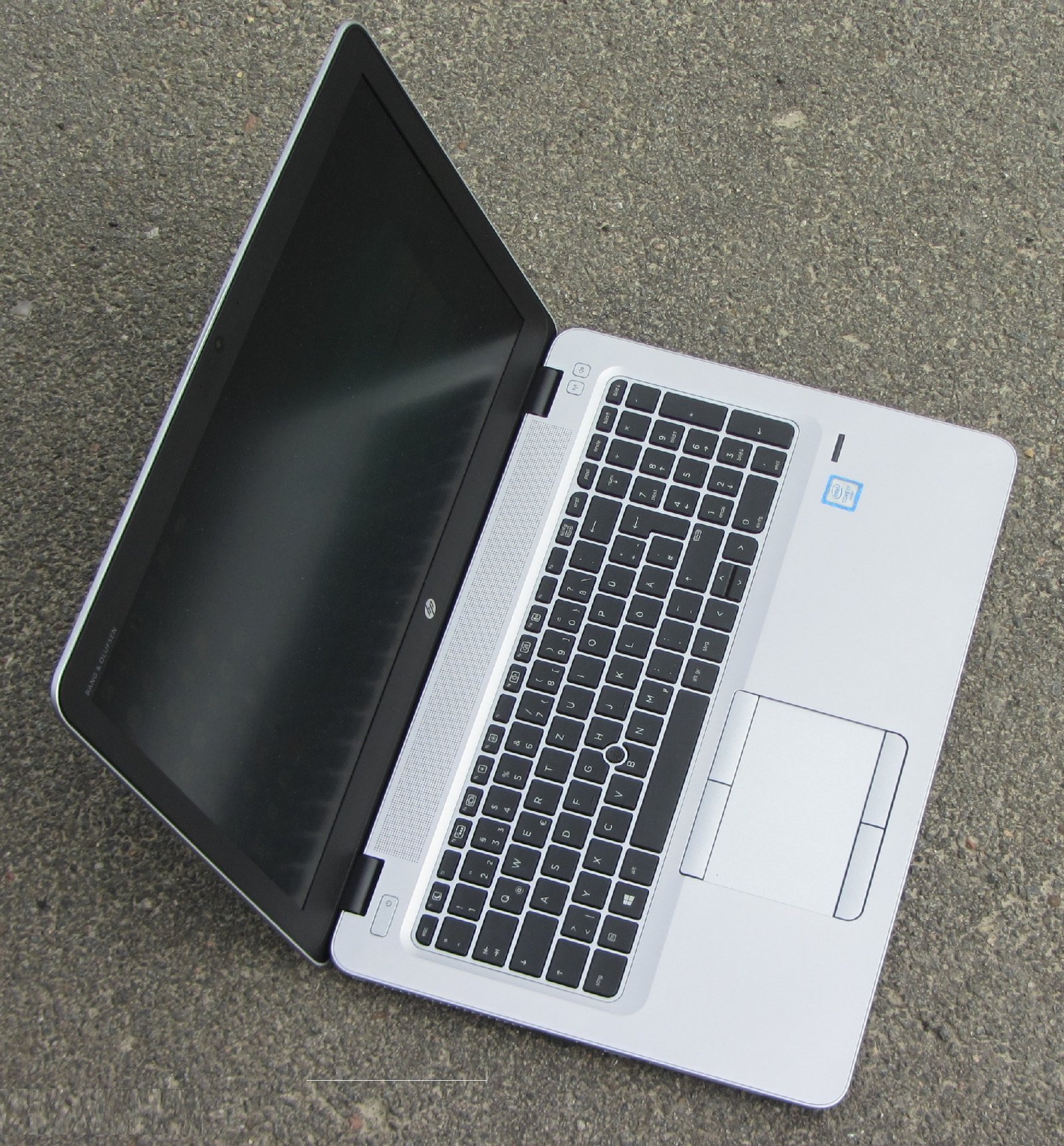 HP EliteBook 850 G3 Intel Core i5 6th Gen 8GB RAM 256GB SSD 15.6 Inch HD Display — view 7
